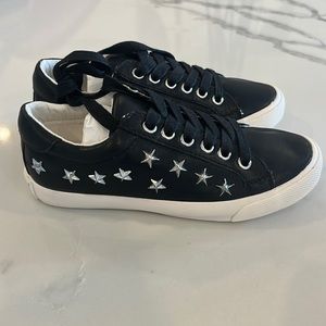 Brand new girls leather Amiana black star sneakers size 28
